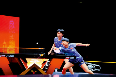 孫穎莎負傷勇戰混雙贏掌聲