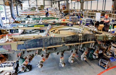 德國加速「再武裝」 在野黨反對