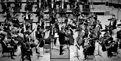 樂問集/致敬與撫慰的音符\周光蓁