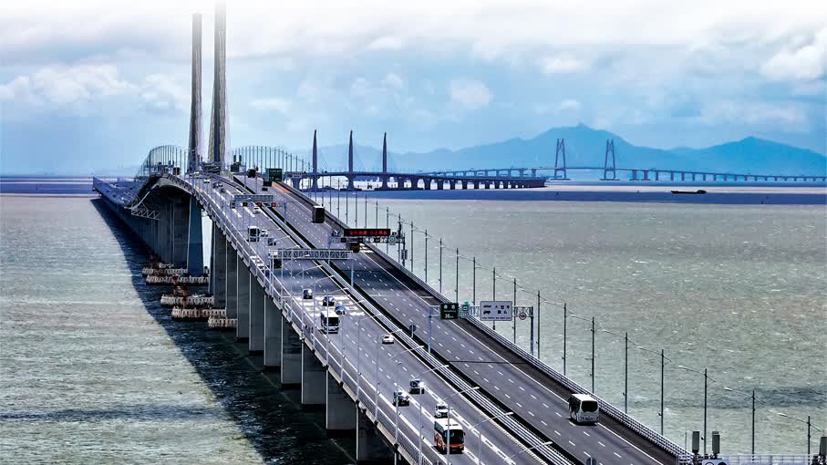 （有片）下周二首批粵車南下訪客抵港　充電站及多元支付配套就緒