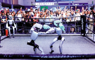 平衡發展/既要「搶速度」 又要「擠泡沫」