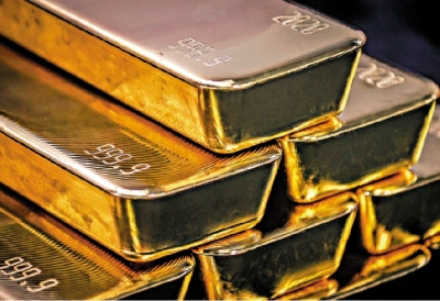 貨幣專家：明年金價或見一萬美元