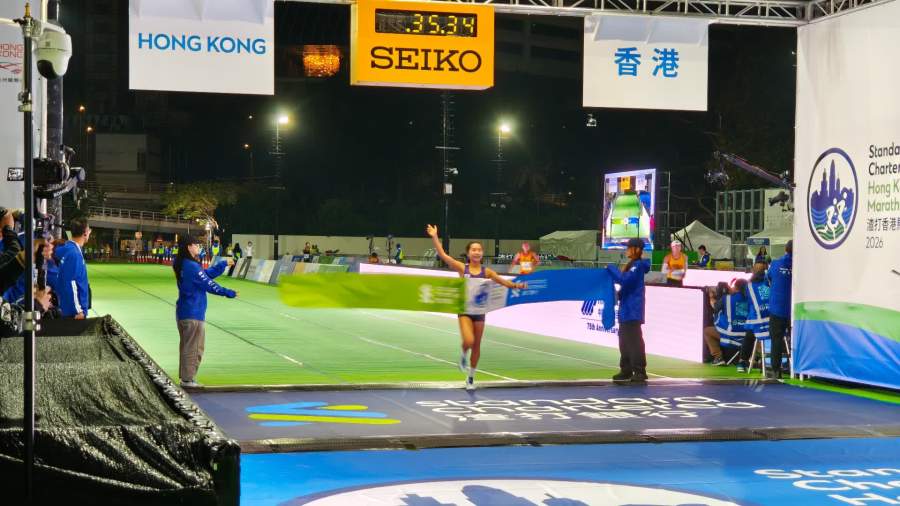 （有片）渣馬｜3.1萬人跑10公里賽　黃子圖曾曉彤分獲男女子冠軍