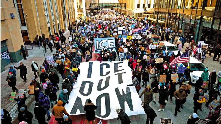 全美300城示威　抗議ICE暴力執法