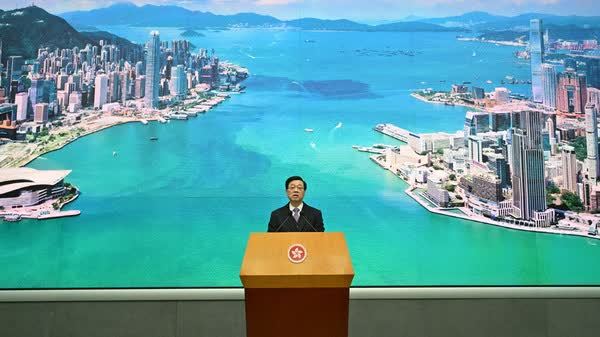 盡早敲定宏福苑居民長遠住宿方案