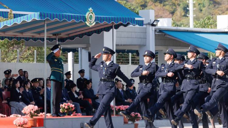 香港海關關長檢閱香港海關學員結業會操
