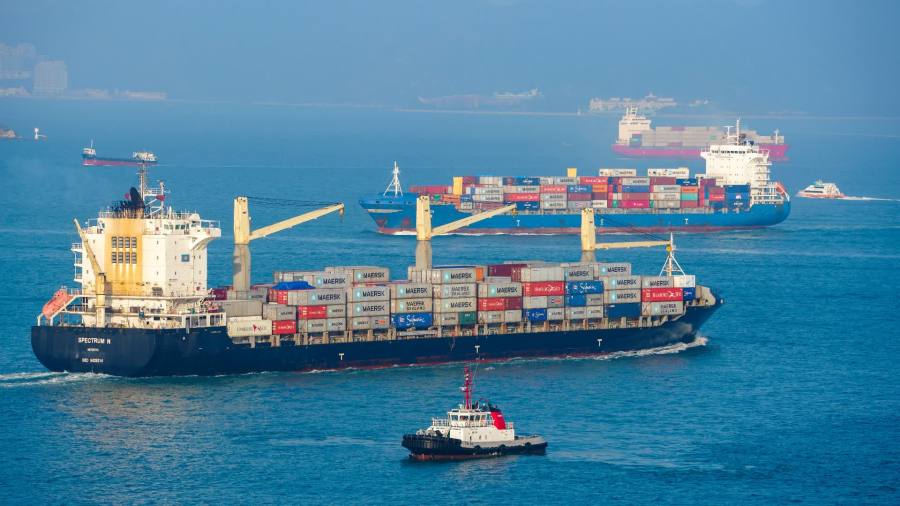 去年本港商品整體出口貨量升12.8%　進口升12.9%