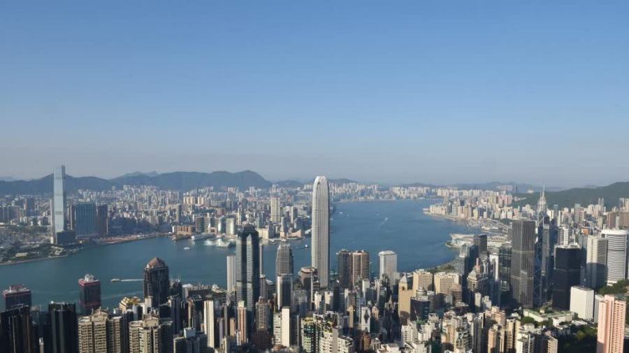 來論 | 十二年間一脈承　兩白皮書護香江