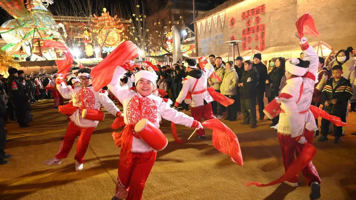 Year of the Horse carries message of resilience, solidarity, industriousness