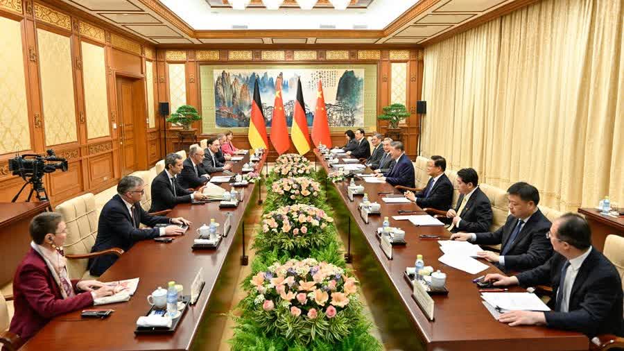 中華人民共和國和德意志聯邦共和國聯合新聞聲明