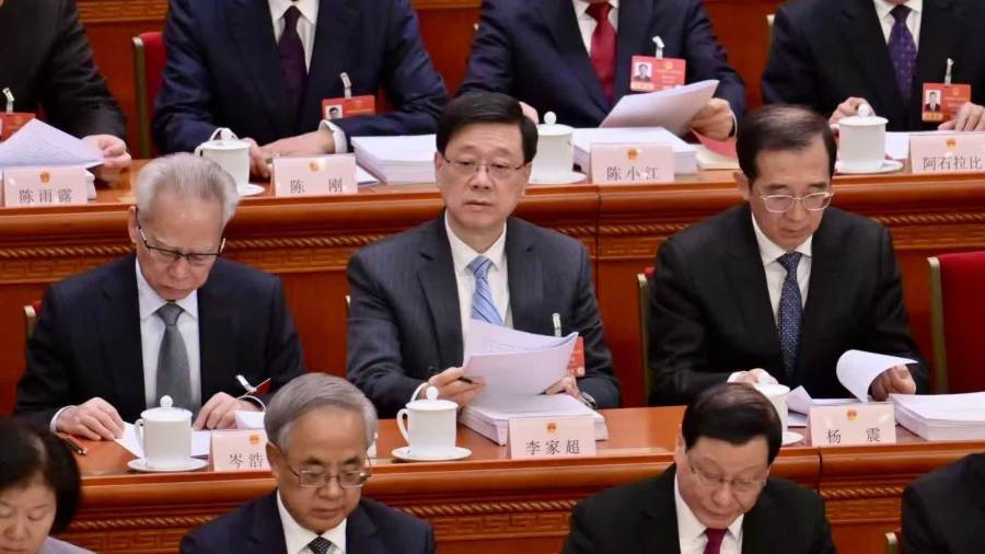 兩會｜李家超：香港首份五年規劃可將「十五五」機遇轉化為實現路徑