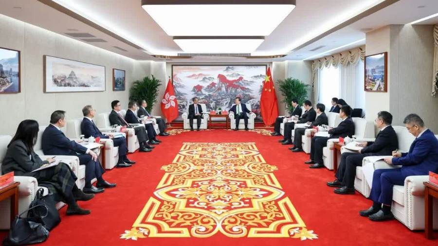 夏寶龍會見陳茂波一行