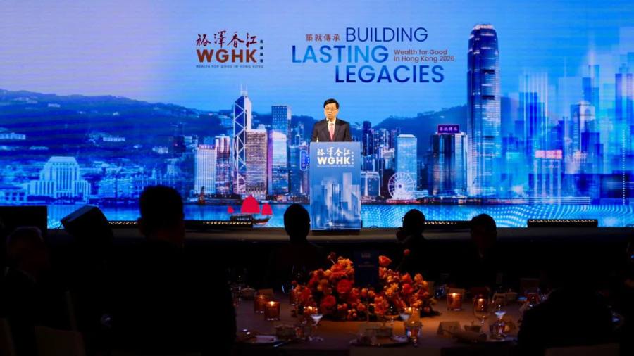 李家超：香港匯聚逾3380間單一家辦　較兩年前增25%