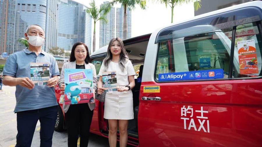 的士今起須提供電子支付　謝詠誼：司機登記數目令人鼓舞　籲乘客上車前確認支付方式