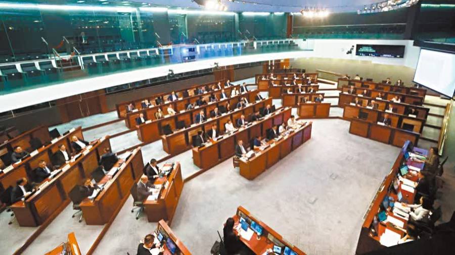 港月底前推出18億柴油補貼　每公升補3元為期兩個月