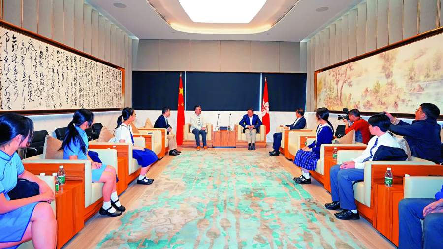 「我的升學夢」座談會｜專家：擁商管與法學雙學位　有利投身金融界