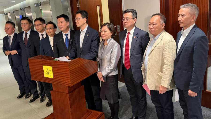 「十五五」規劃小組舉行第二次會議　六專題組初步完成報告