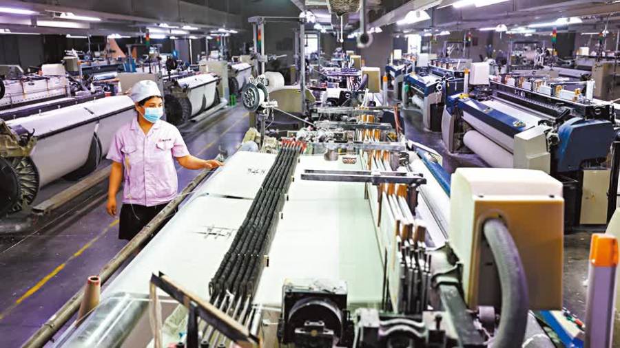 中國前四月外貿增近15%　電動汽車出口額飆升逾六成