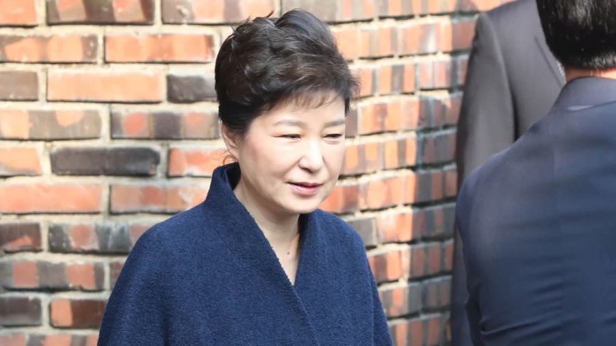 下台後首次　朴槿惠為在野黨助選