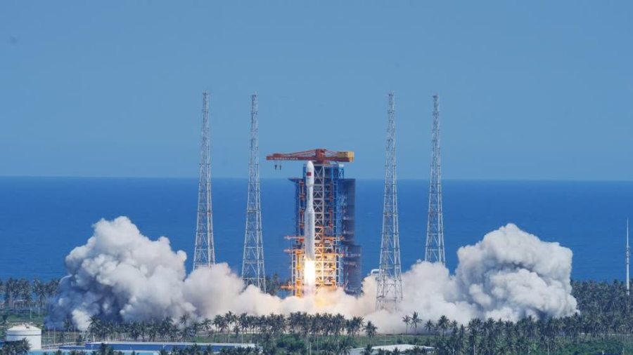 China launches new satellite group for commercial constellation