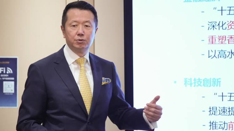 魏明德｜提交香港首個五年規劃及2026年施政報告建議　聚焦「教育、科技、人才、金融」一體化發展