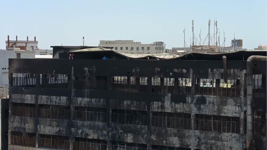 （有片+多圖）福建鞋廠火災｜記者直擊：現場仍聞到明顯刺鼻氣味