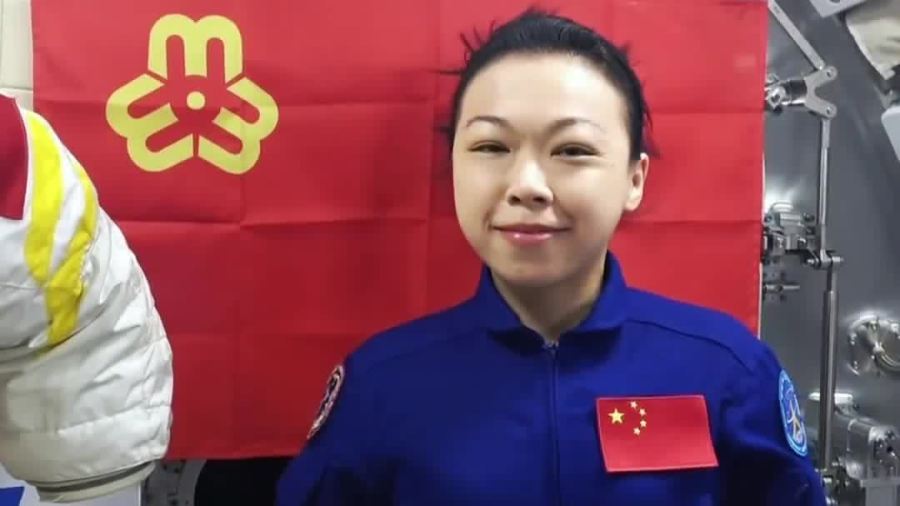（有片）WAIC論壇現場收到「太空問候」　黎家盈：科技女性從未缺席