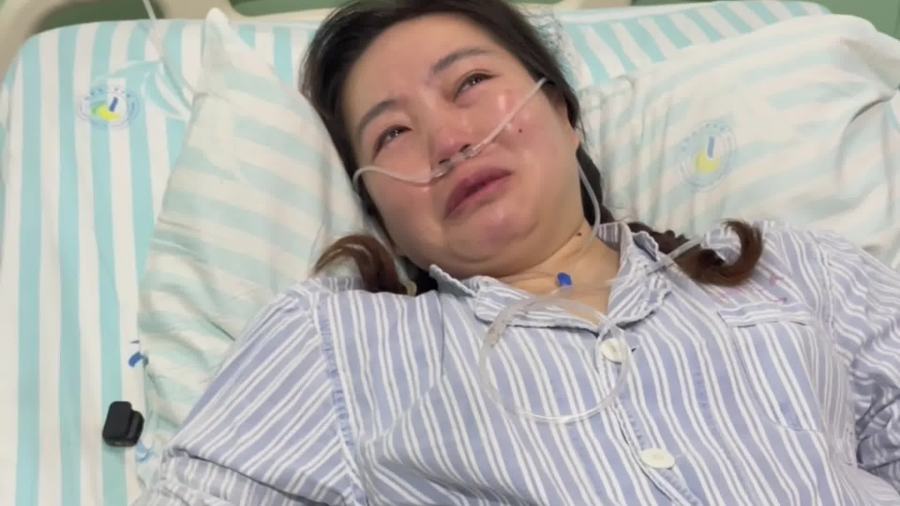 （有片）重慶山體垮塌｜最早喊居民撤離！英雄網格員被碎石擊中獲救