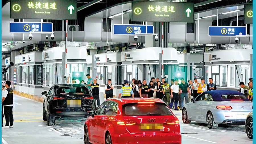 深港首合作演練　新皇崗第三場演練萬人千車過關順暢