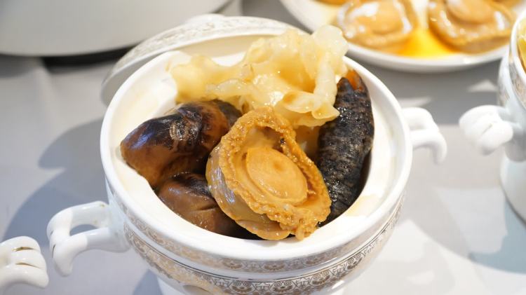 周春玲｜到香港美食天堂　放心吃