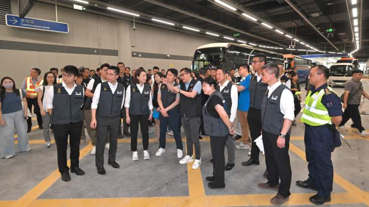 皇崗口岸舉行第二次跨境大型壓力測試
