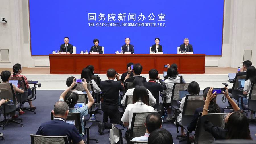 貿易額首破萬億美元、重大合作項目推進！國新辦介紹中國與東盟經貿合作情況