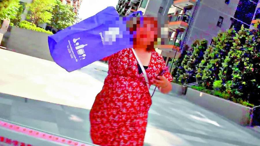 大公報調查｜手持煙花非法網售猖獗　賣家可多個地鐵站交收