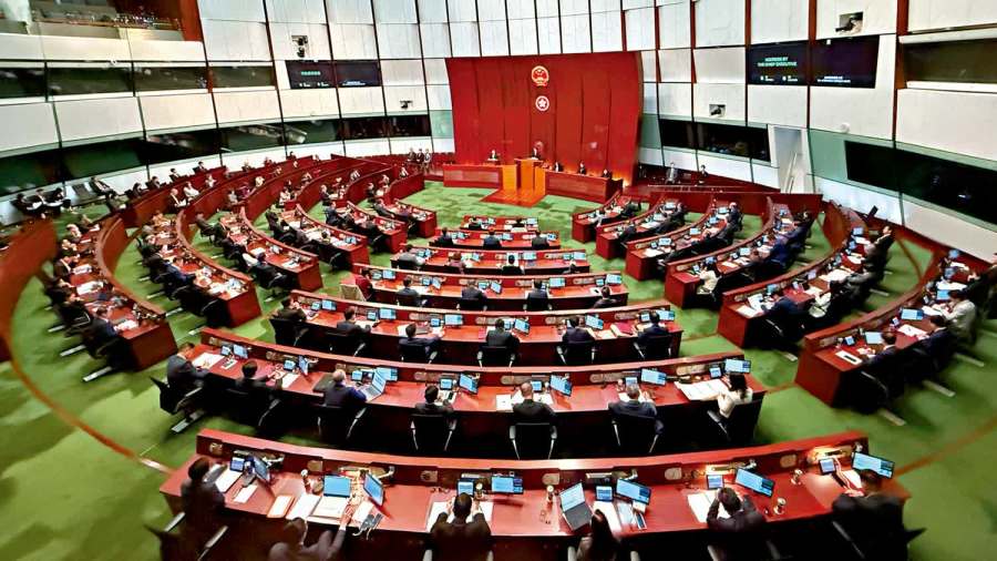 議論風生｜香港首個五年規劃：重塑政府與市場關係