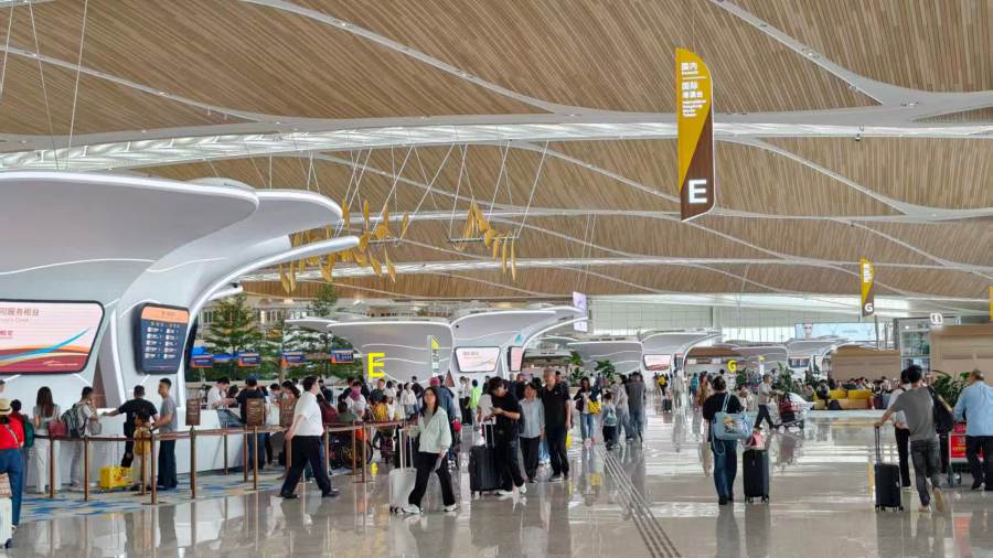 大灣區機場群躋身全球航空市場前列　白雲機場客量登頂「中國第一機場」