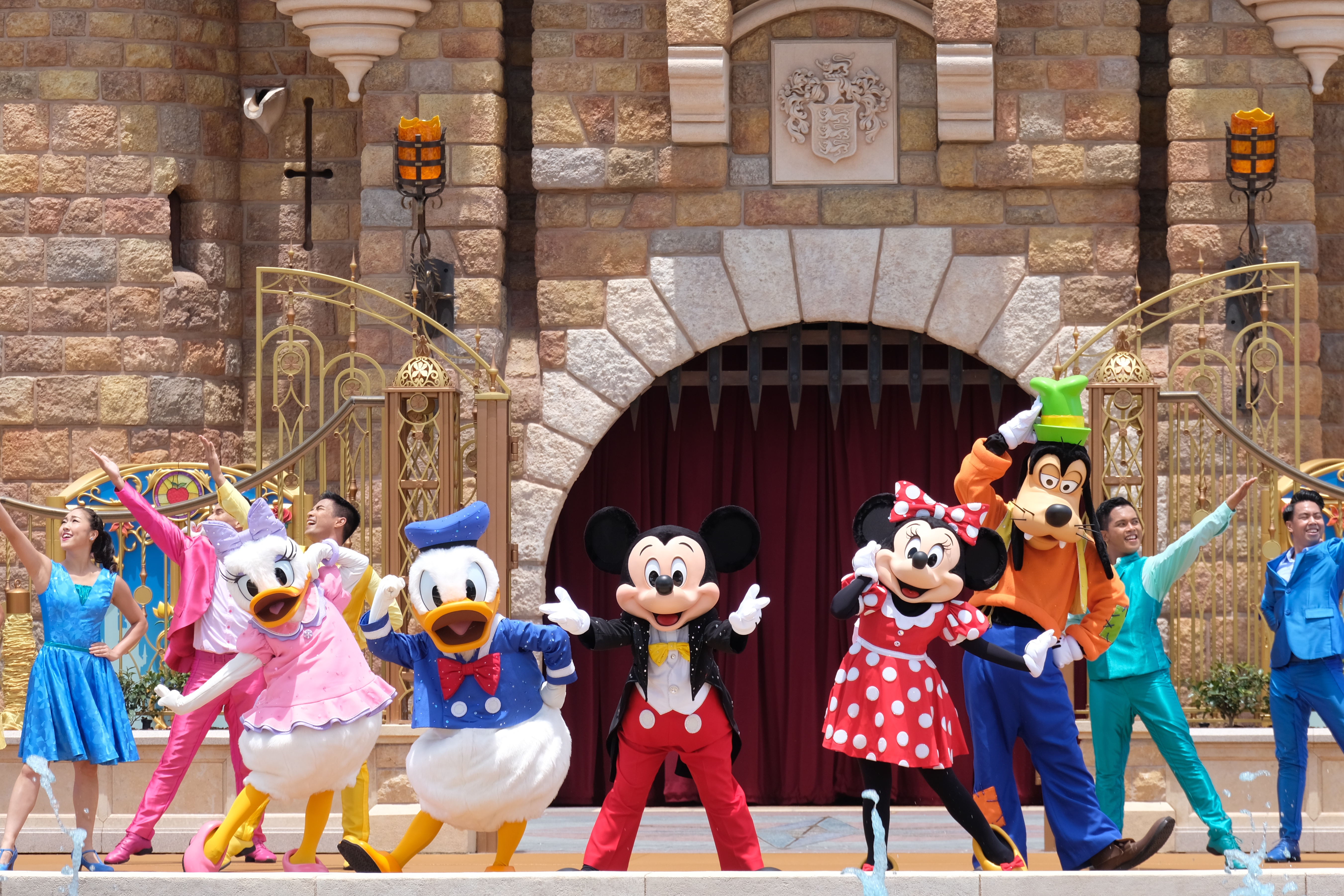 除經典角色如米奇老鼠、米妮老鼠、唐老鴨等外，其他迪士尼角色包括《玩轉極樂園》主角米哥，《冰雪奇緣》主角愛莎、《優獸大都會》主角朱迪及阿力等亦會出現。（大公文匯全媒體記者麥鈞傑攝）