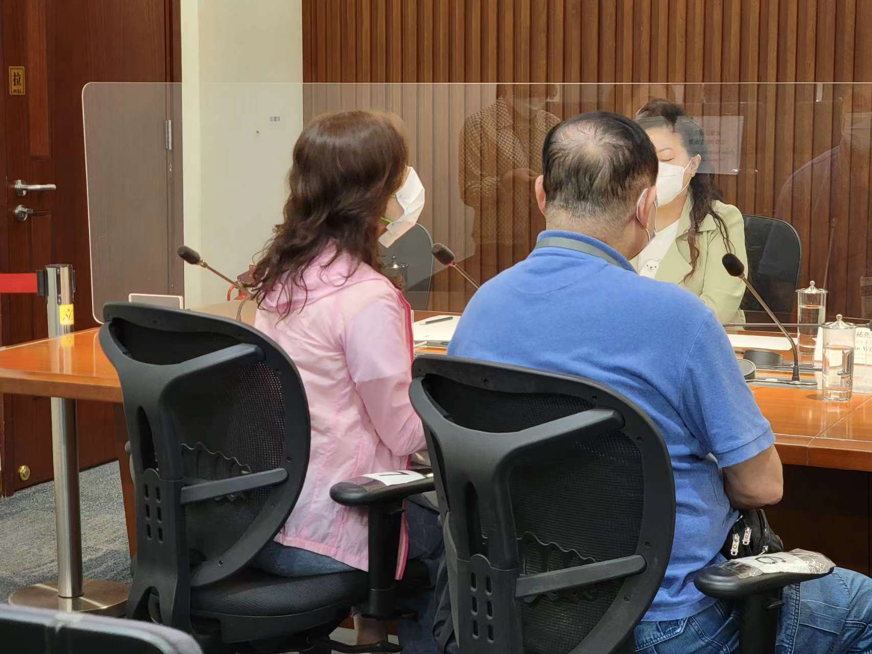 小販嘆牌照無故被更改不得賣花連續數月關門怕遭檢控- 香港- 大公文匯網