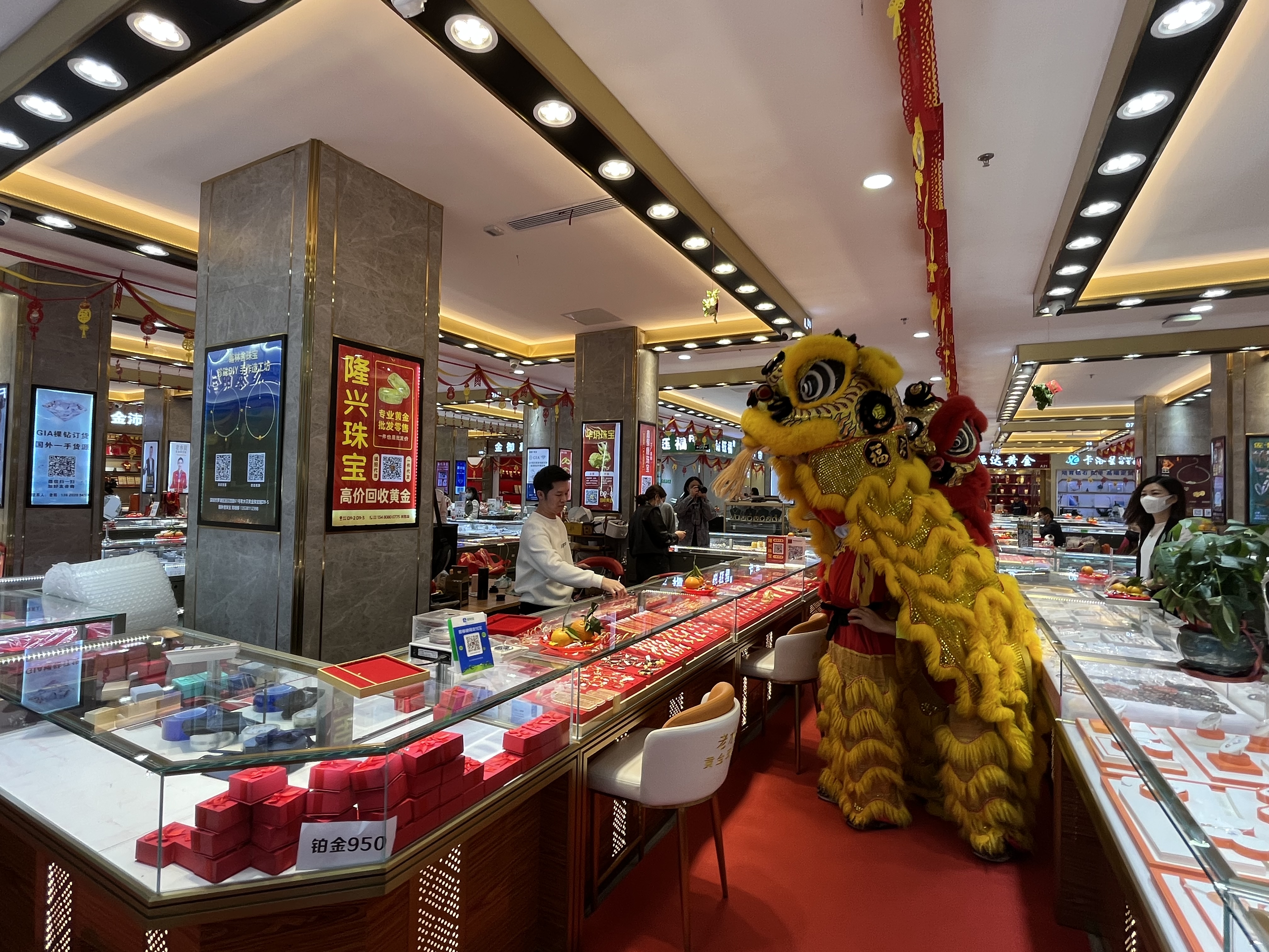 穀人氣促消費深圳水貝推黃金專業零售商場- 內地- 大公文匯網