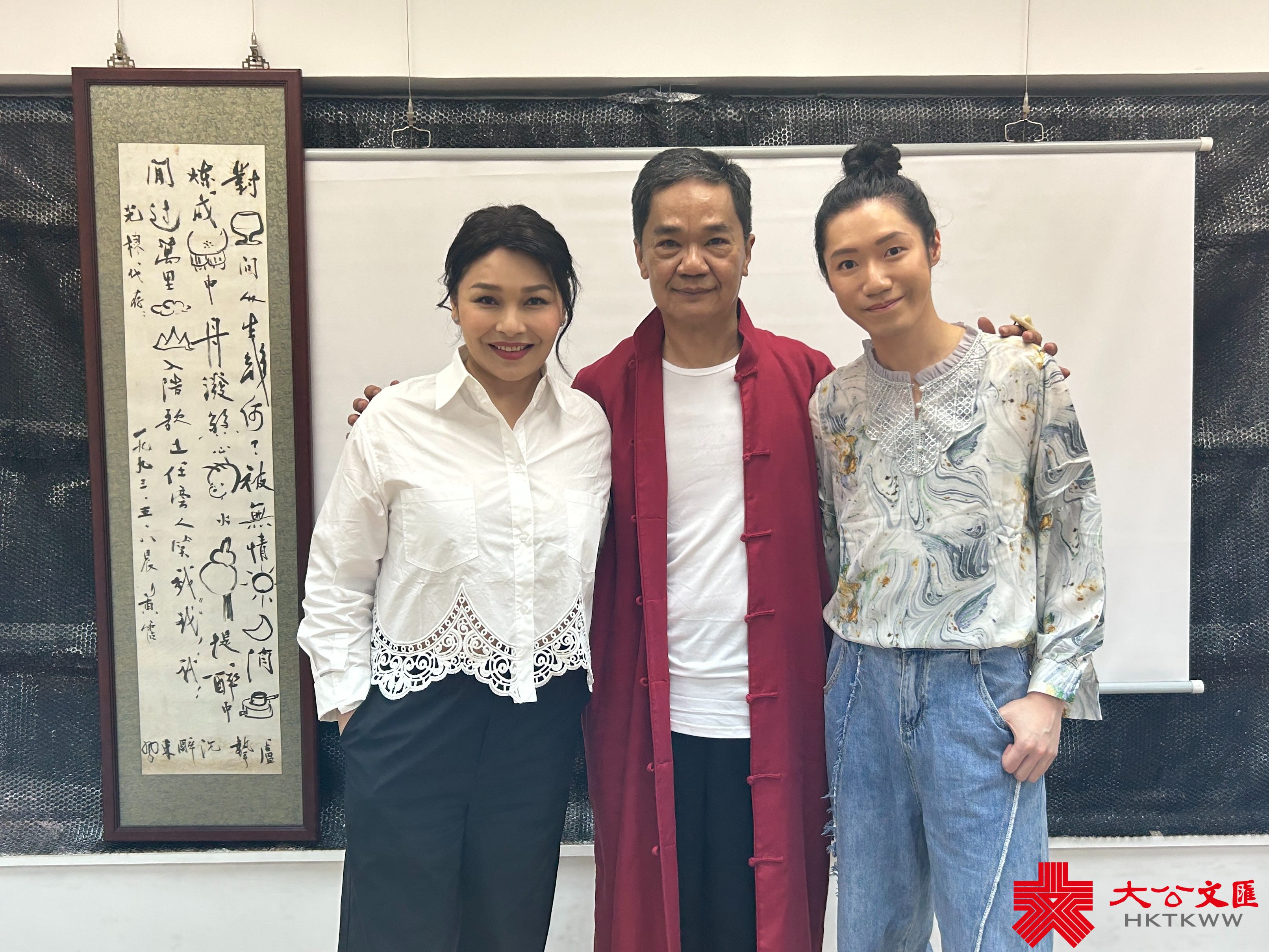 黃霑親筆書畫《沉醉東風》上環展出同名歌曲明發行- 文化- 大公文匯網