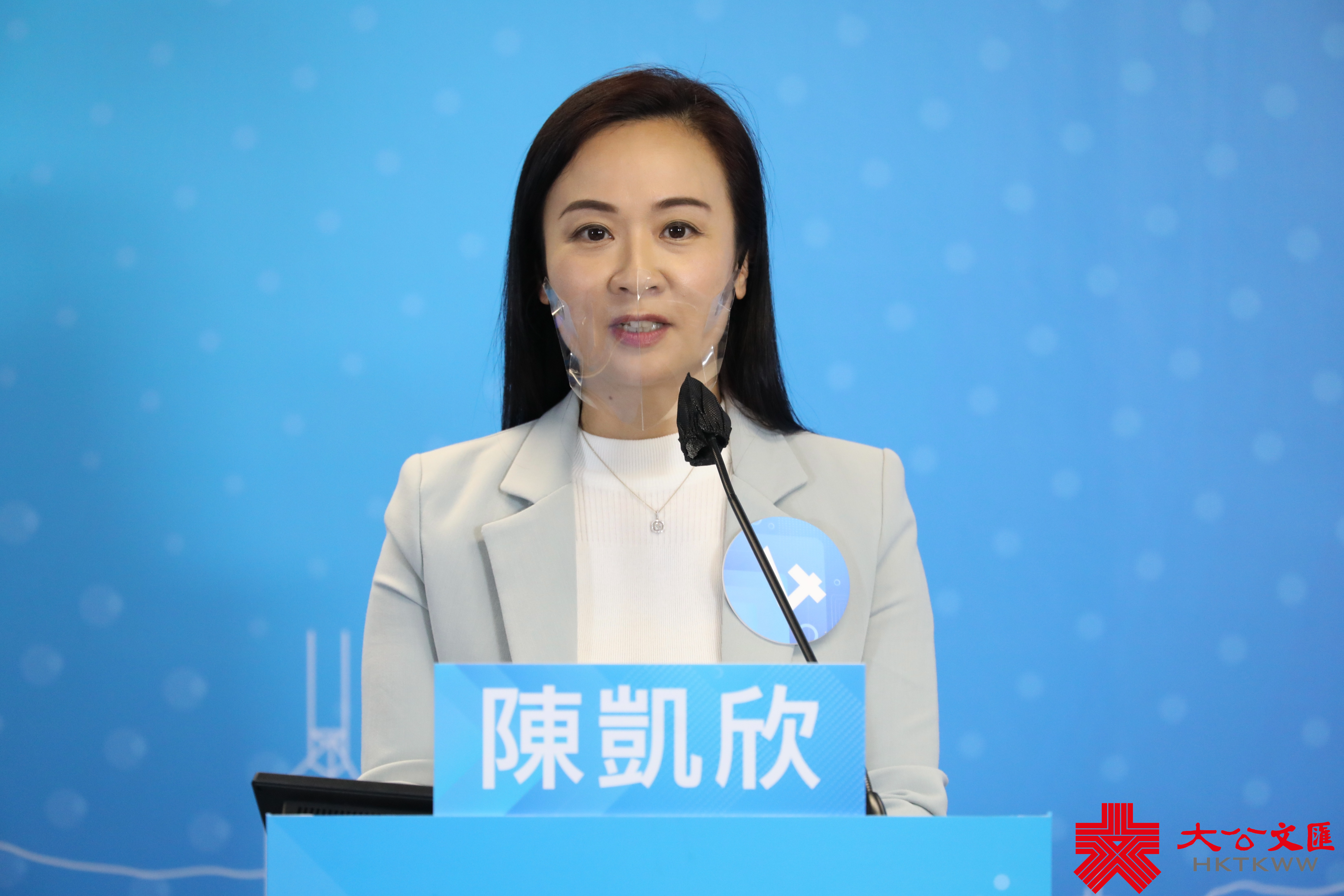 專題｜流動小販不足300檔街頭炒栗子煨蕃薯將消失？ - 香港- 大公文匯網