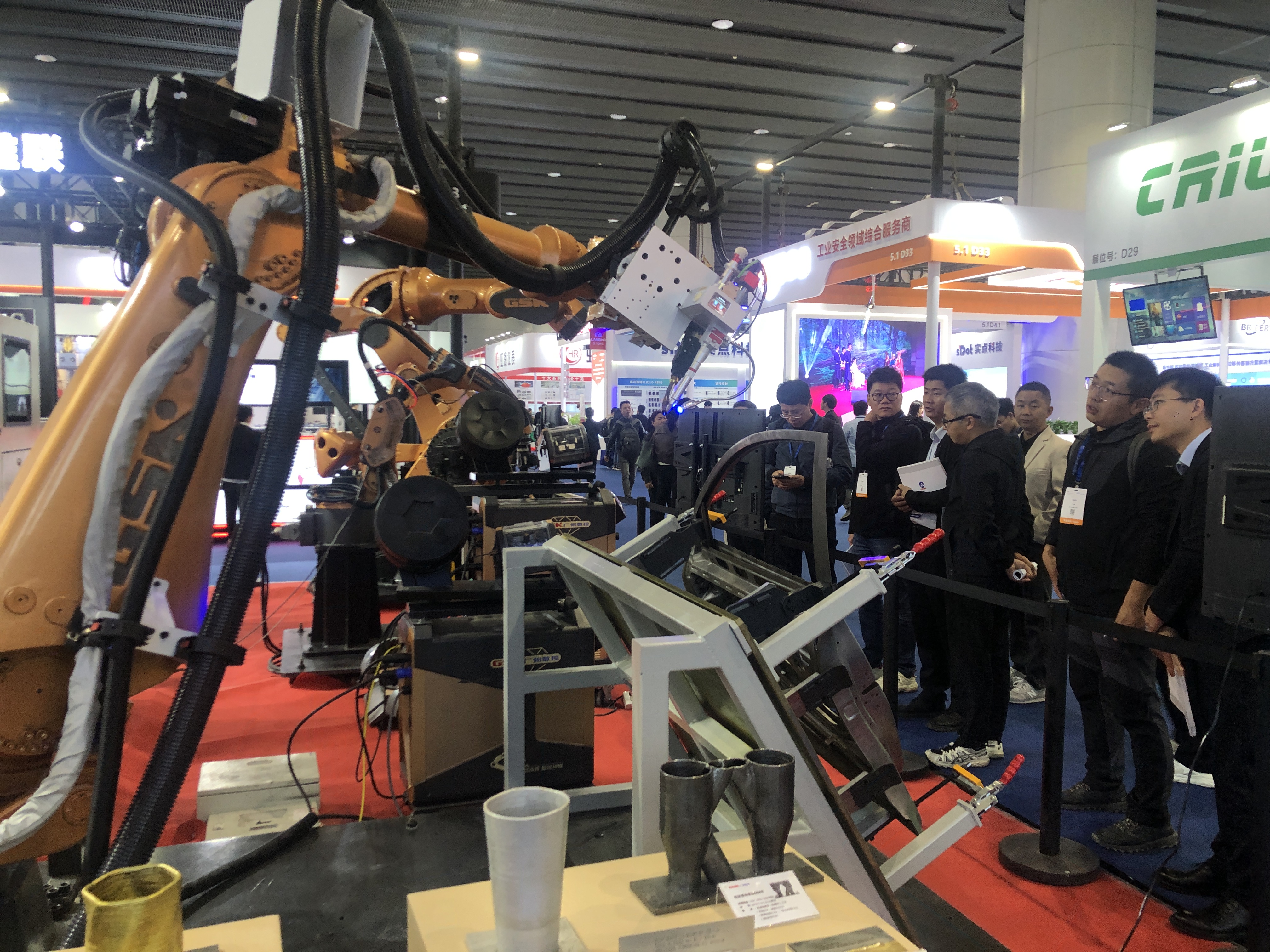 工業機器人熱爆灣區亮相國際智能製造技術與裝備展- 內地- 大公文匯網