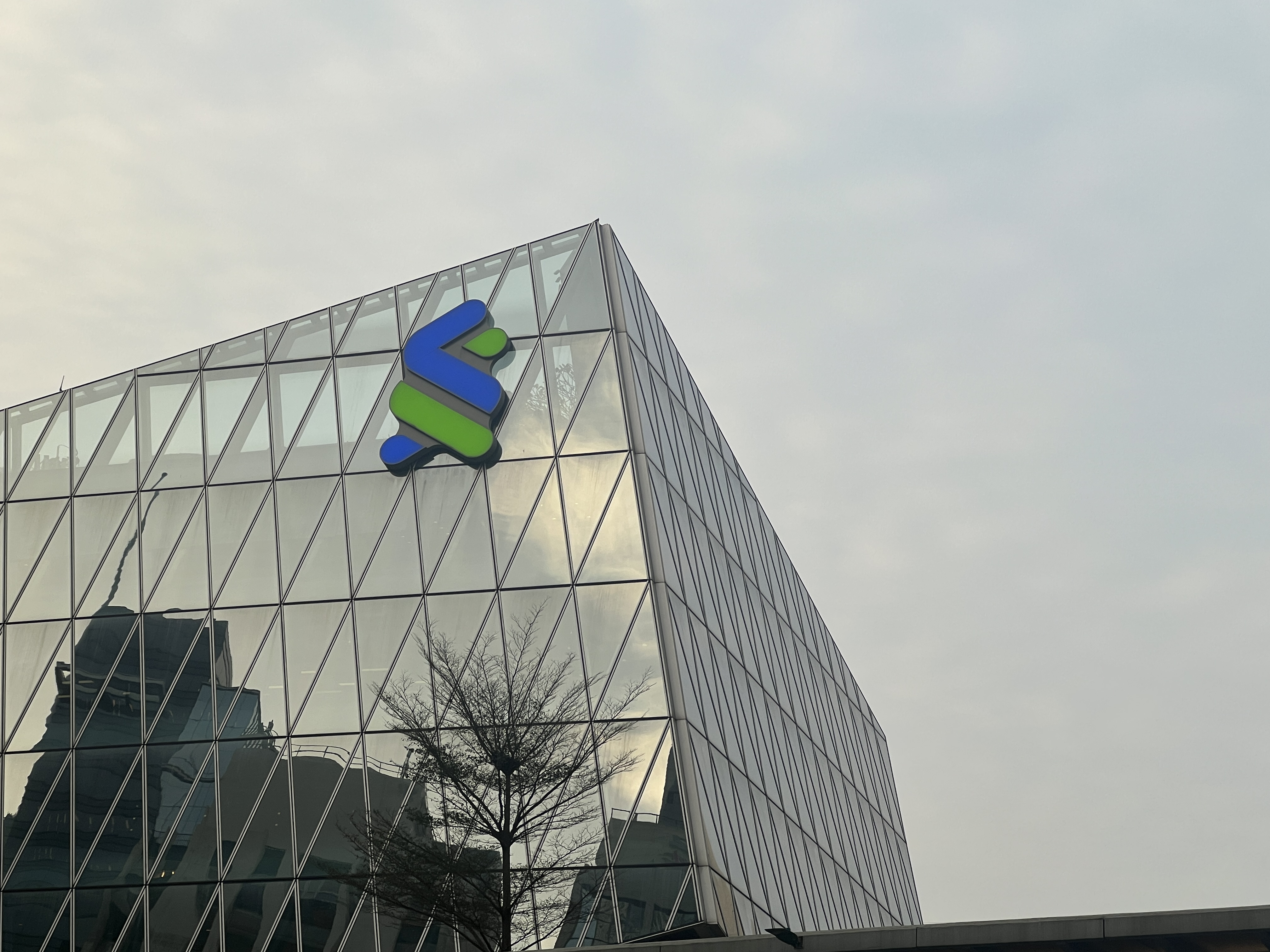 宏福苑五級火｜保誠保險與渣打銀行將向每名住院傷者發放2萬援助金- 新聞- 大公文匯網