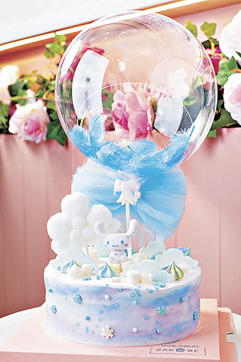 ■蛋糕既可愛又夢幻。