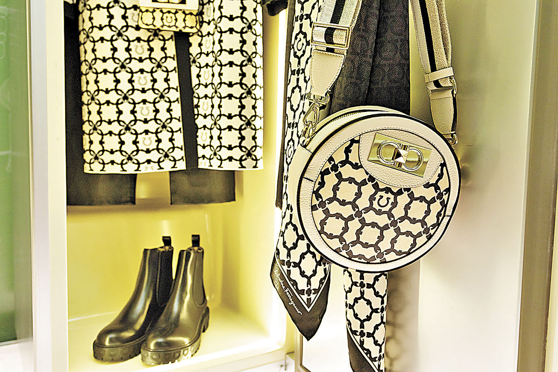 ■品牌monogram圖案系列。