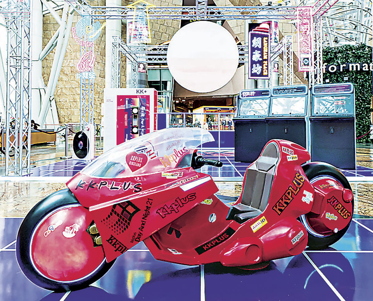 ■紅色戰車搶眼型格。