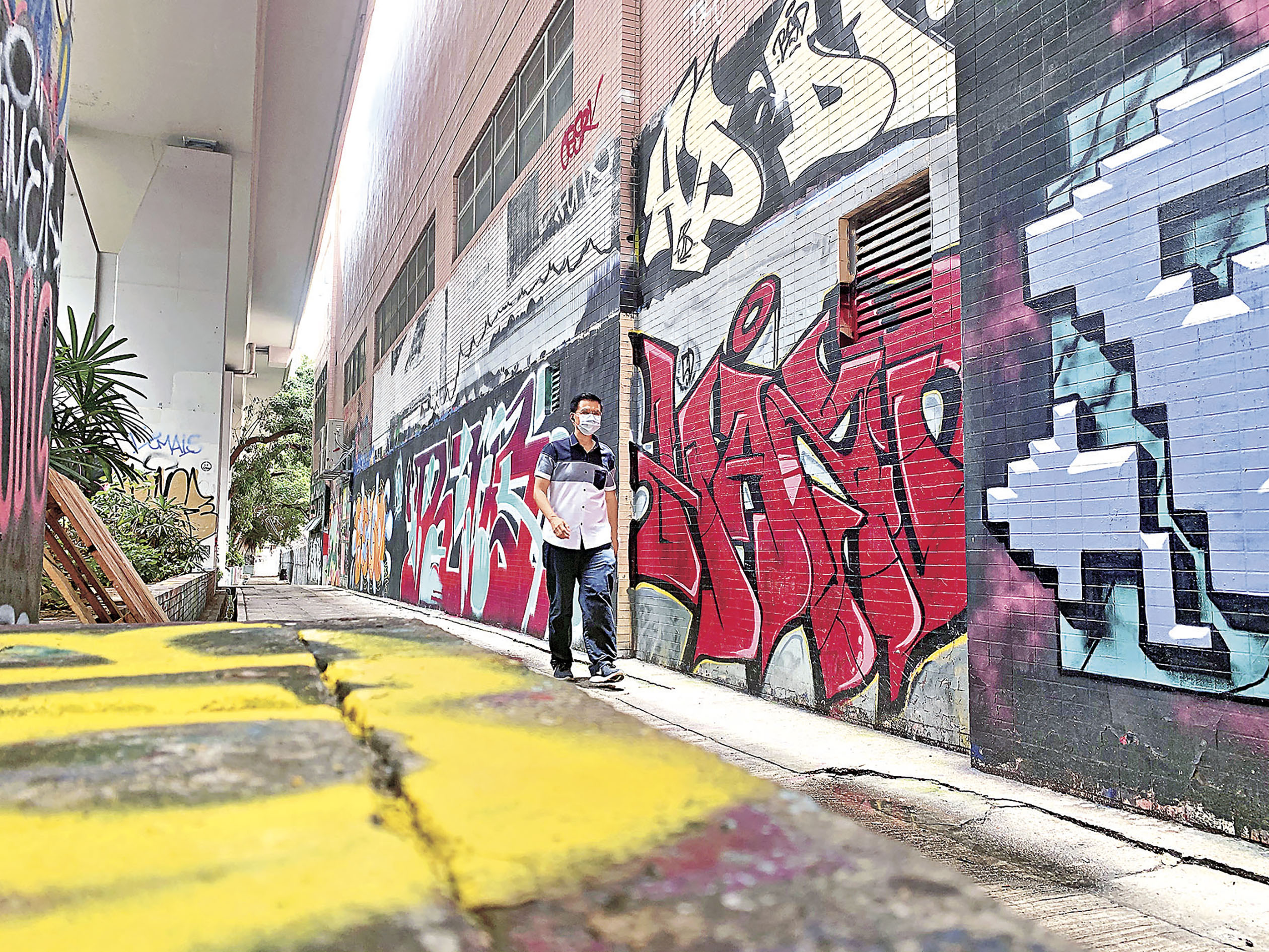 ■聯運街後巷的塗鴉充滿外國風格。（Mong Kok  旺角）