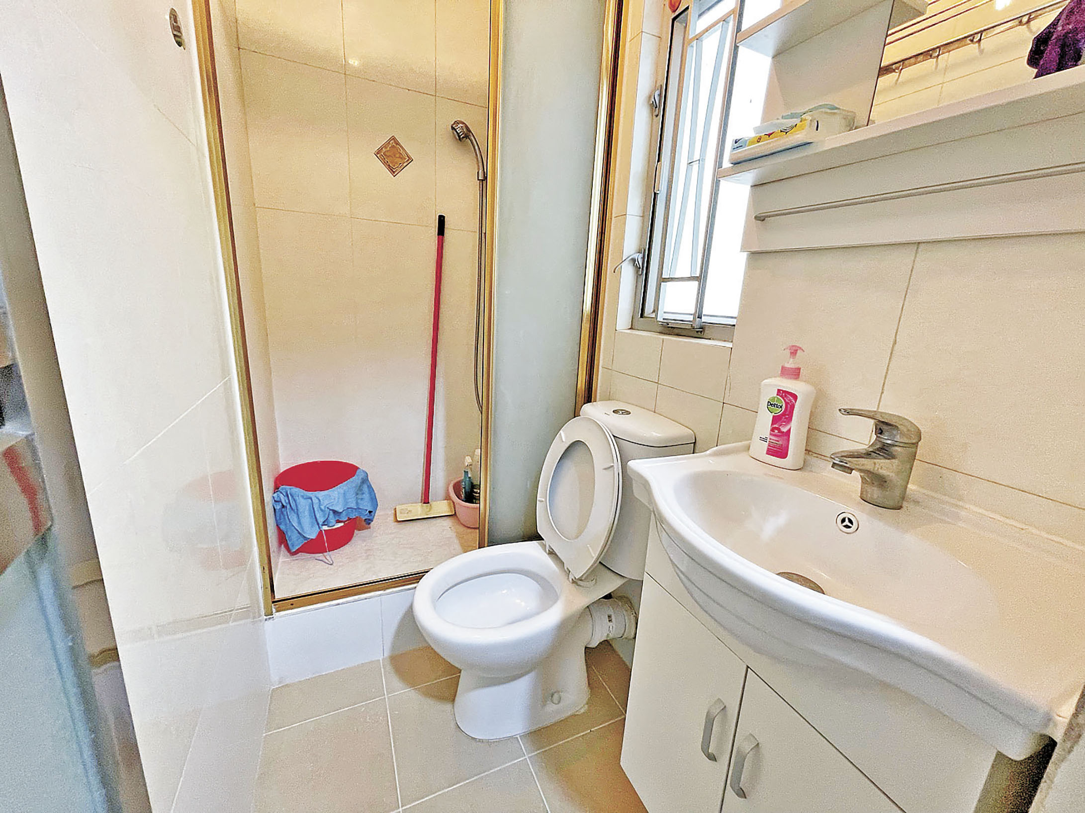 ■廁所及淋浴間