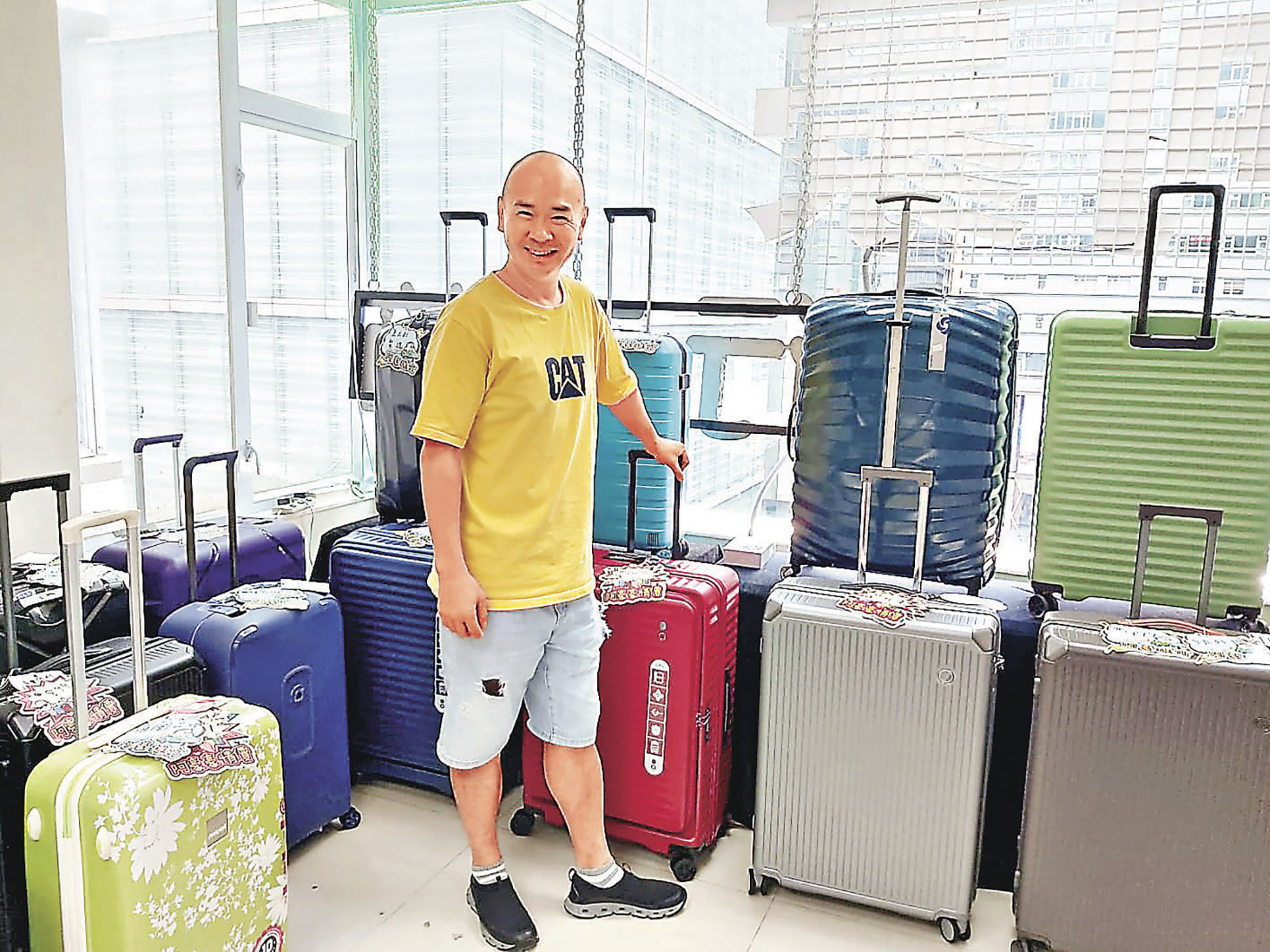 ■阿豪行李箱樓上店熱賣牌子意大利RONCATO。