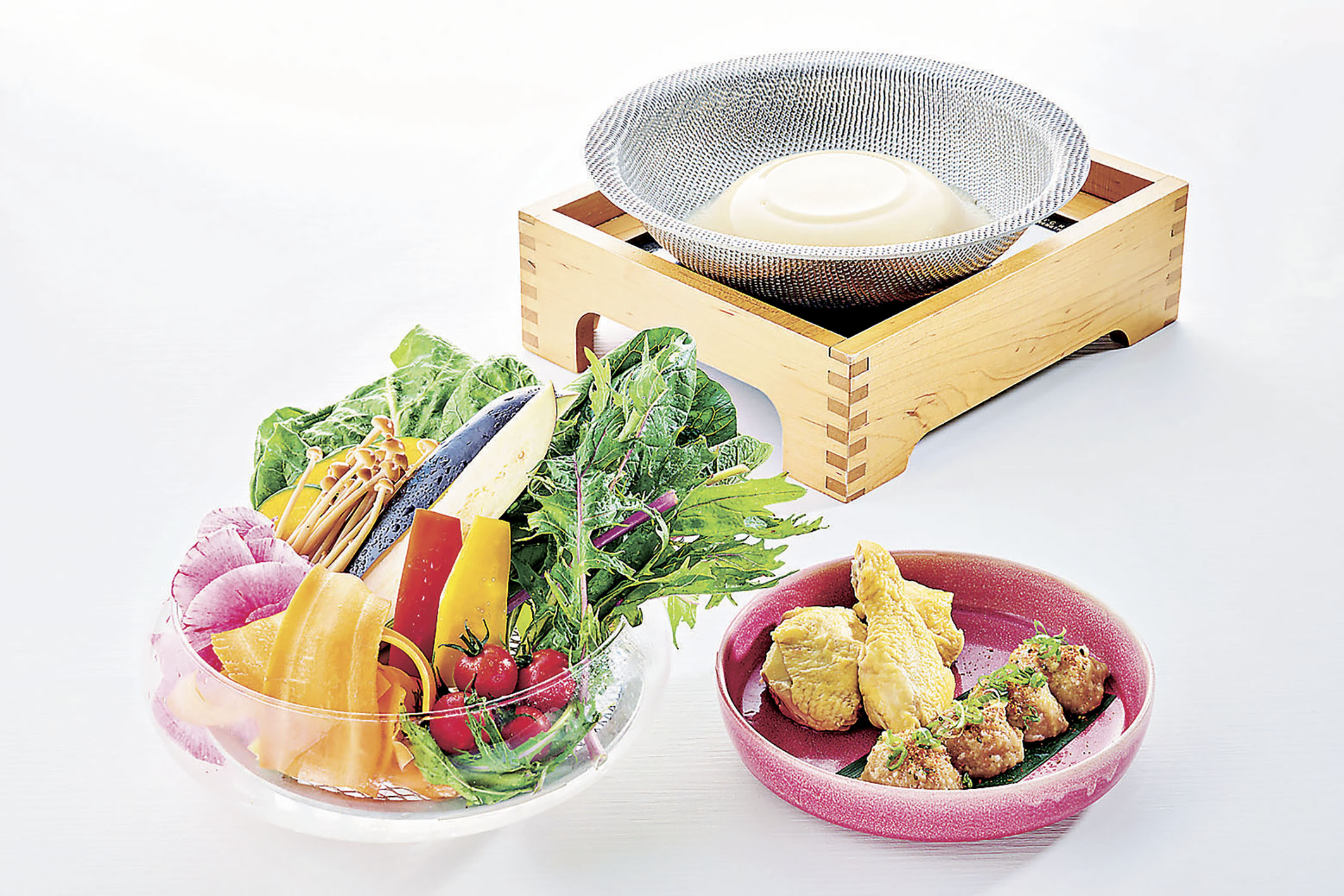 ■日本產彩色野菜美人鍋。