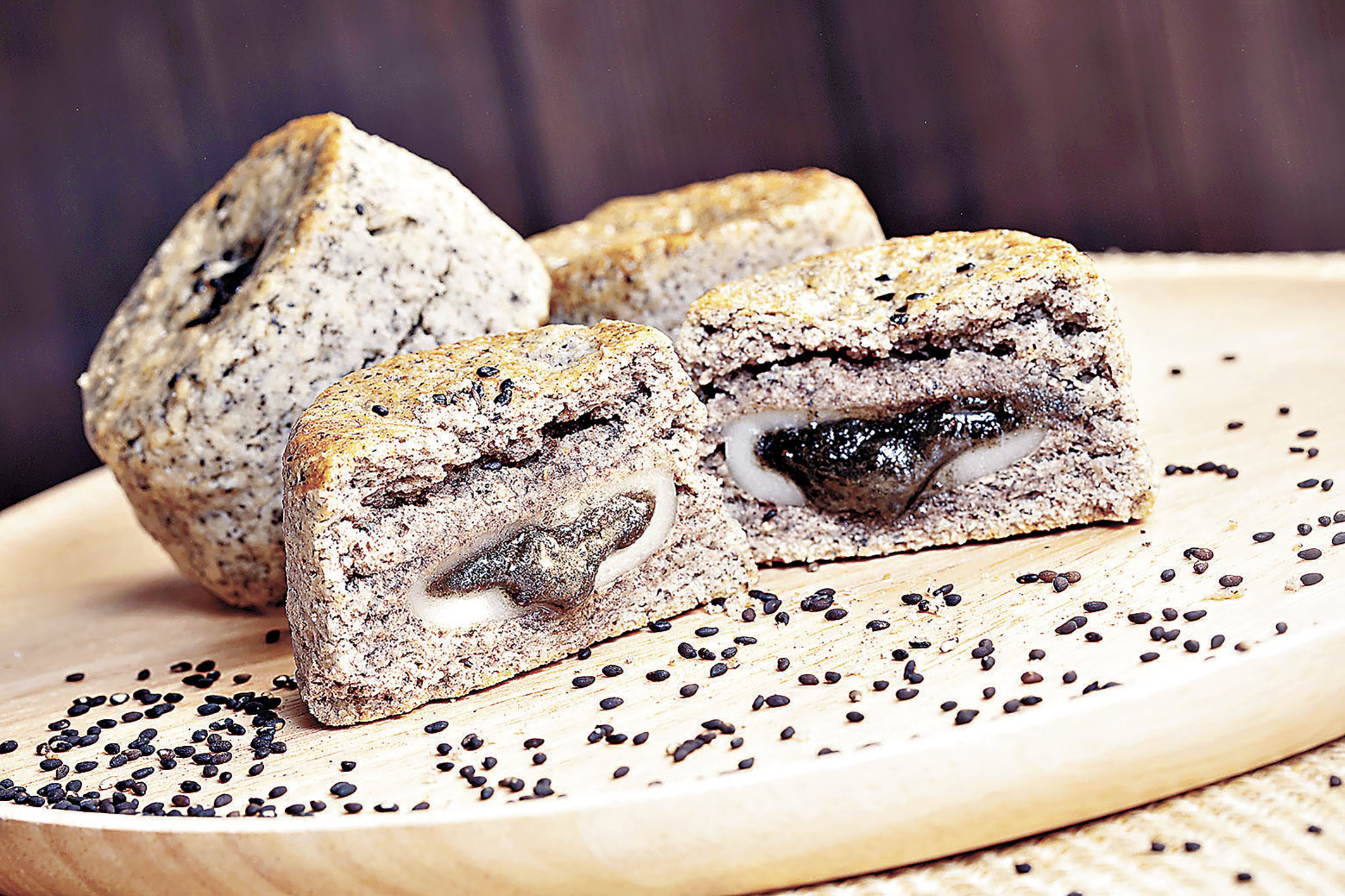 ■限定口味流心芝麻湯圓。